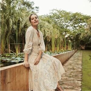 Chico’s Boho Tan White Eyelet Tiered Ruffle Midi Maxi Dress Size 1 US 8 Neutral